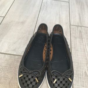 Tory Burch women’s  navy blue perforated leather flats. Size: 5
